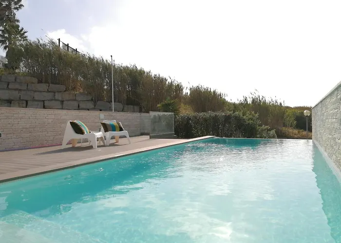 Silver Coast Heights H ヴィラ アレイア・ブランカ