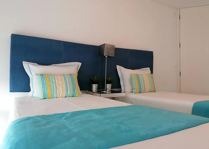 Silver Coast Heights H *