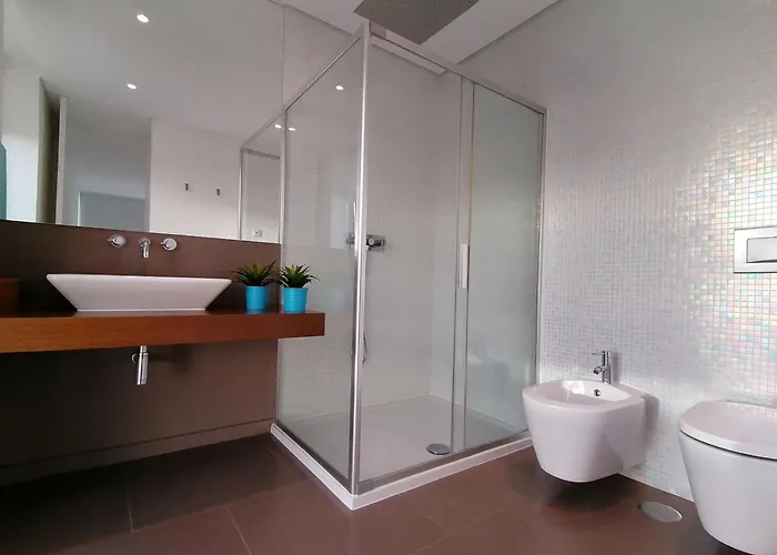 Silver Coast Heights H ヴィラ *